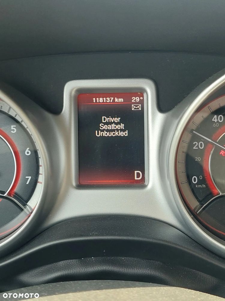 Dodge Journey - 10
