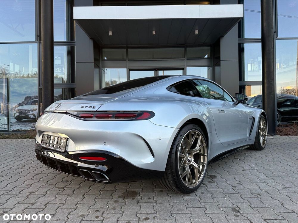 Mercedes-Benz AMG GT - 13