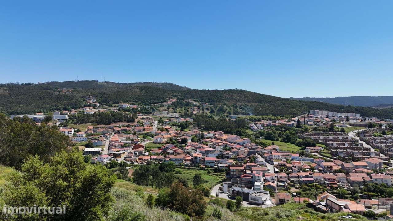 Terreno para Moradia | Até 230 m² de Construção - Grande imagem: 2/18