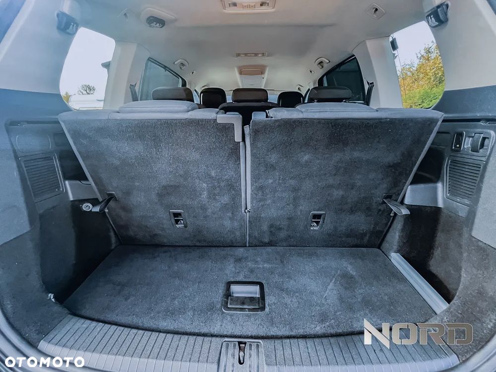 Volkswagen Touran 1.4 TSI BMT Comfortline - 28