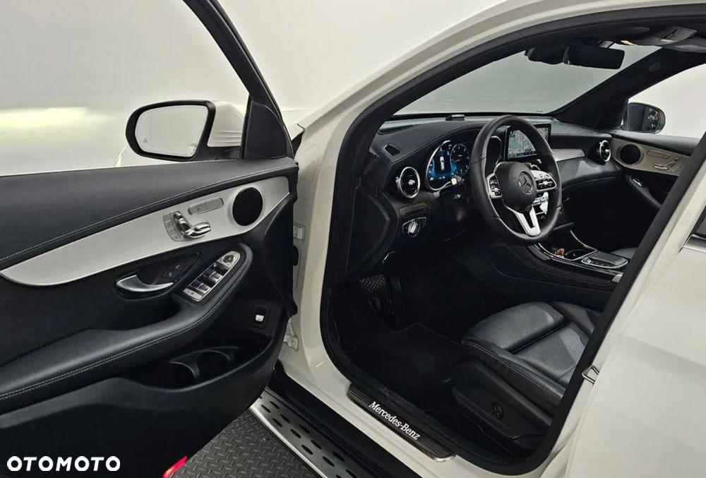 Mercedes-Benz GLC 220 d 4-Matic - 12