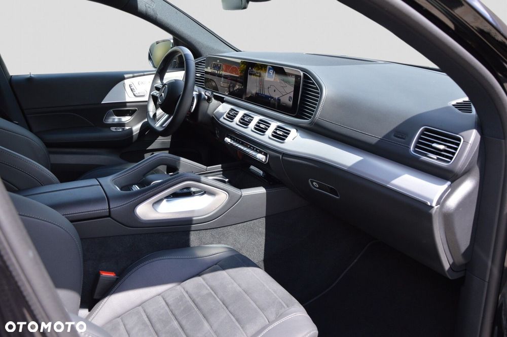 Mercedes-Benz GLE 300 d 4-Matic Premium - 29