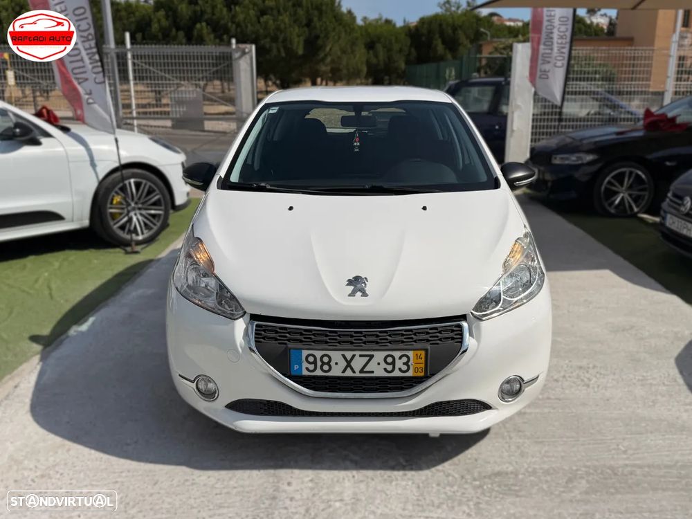 Peugeot 208 HDi 68 Like - 4