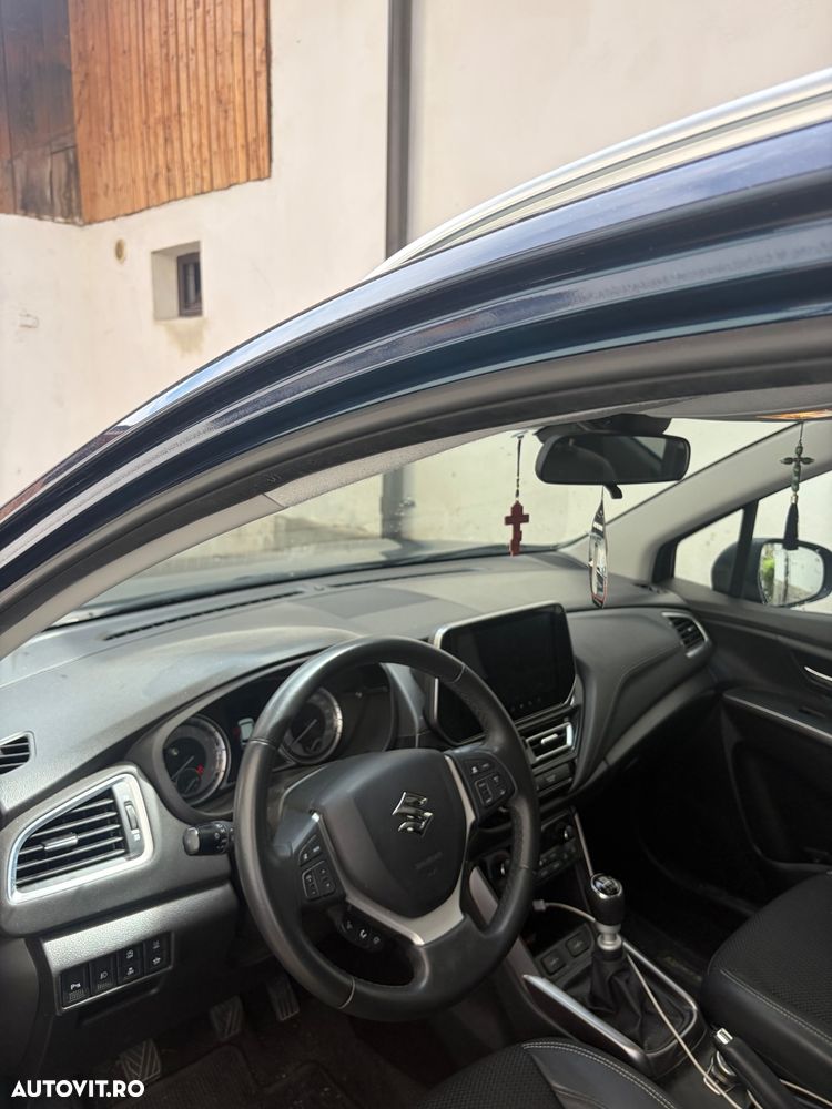 Suzuki S-Cross 1.4 Boosterjet Mild Hybrid AllGrip Luxus - 6