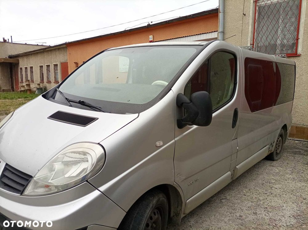 Renault Trafic - 1