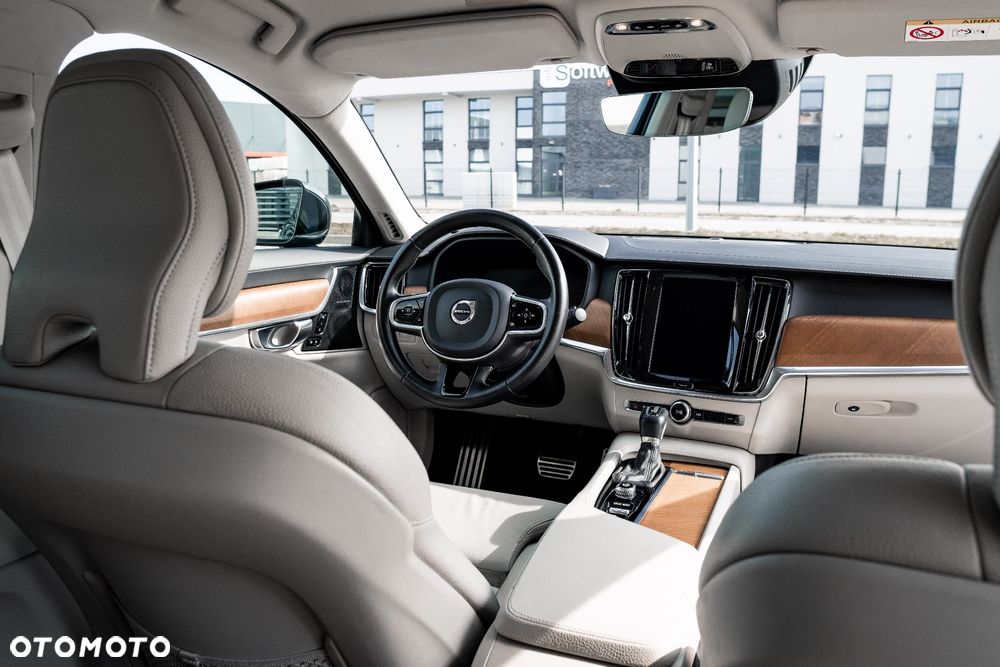 Volvo S90 D5 SCR AWD Inscription - 22