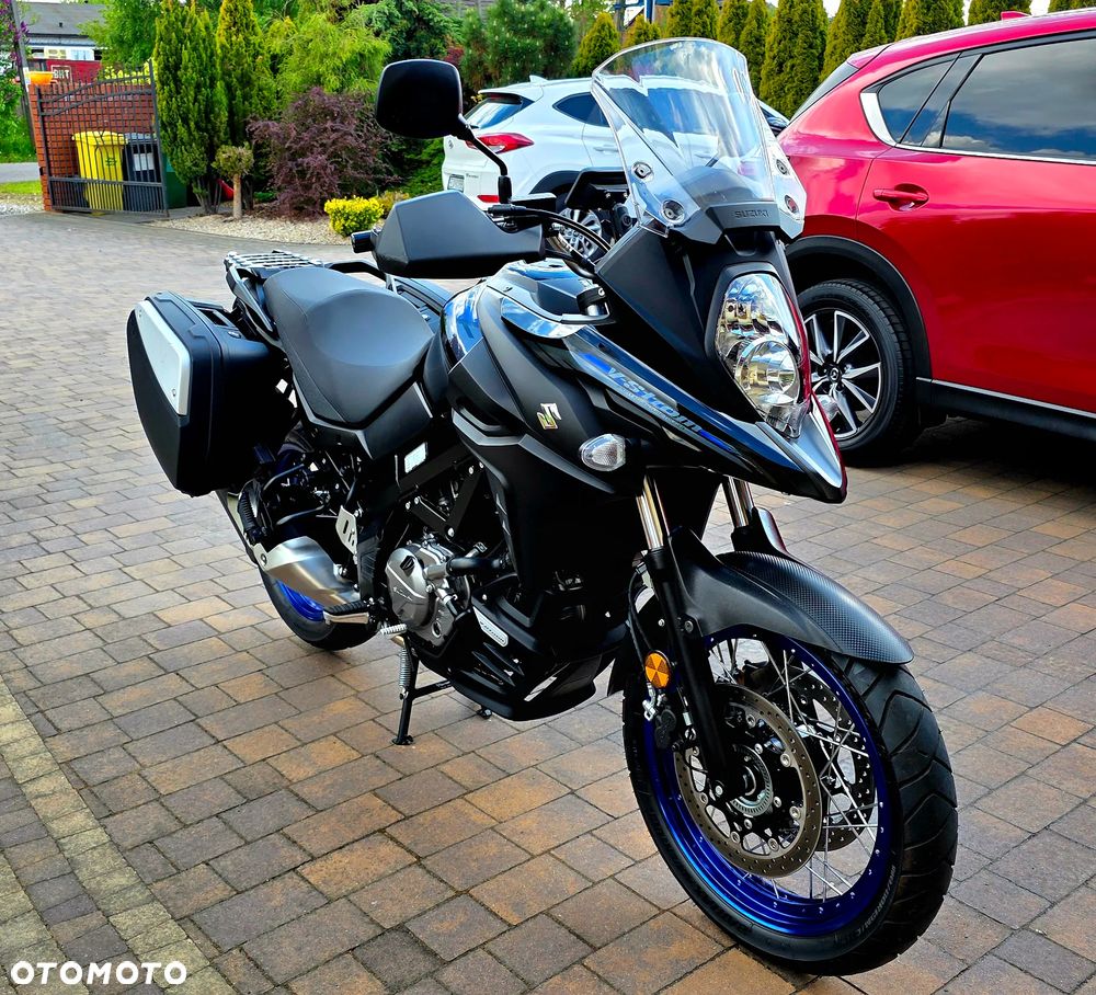 Suzuki V-STROM - 9