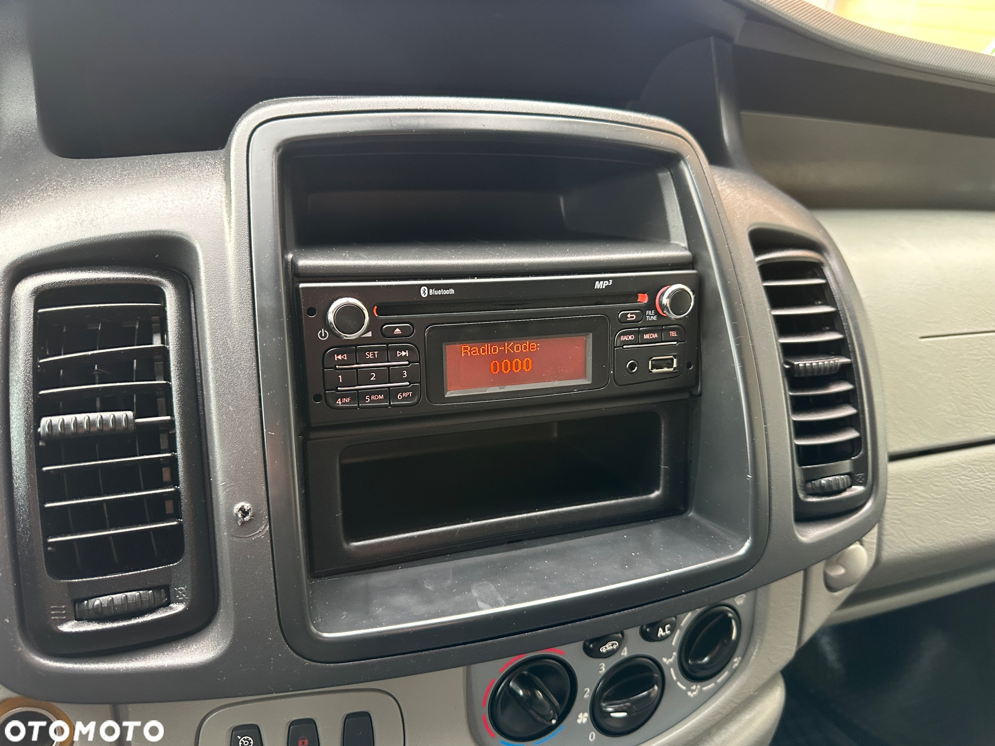 Opel Vivaro 2.0 CDTI L1H1 Design Edition - 27
