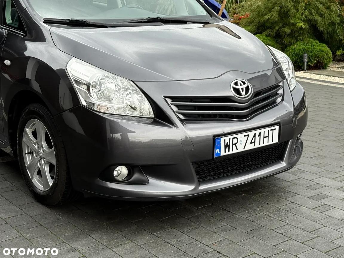 Toyota Verso 1.8 Edition - 36