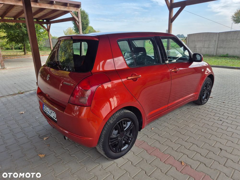 Suzuki Swift - 3