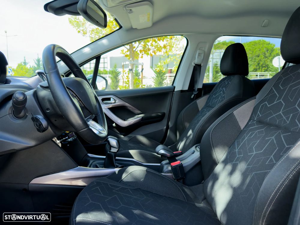 Peugeot 2008 1.2 VTi Active - 13