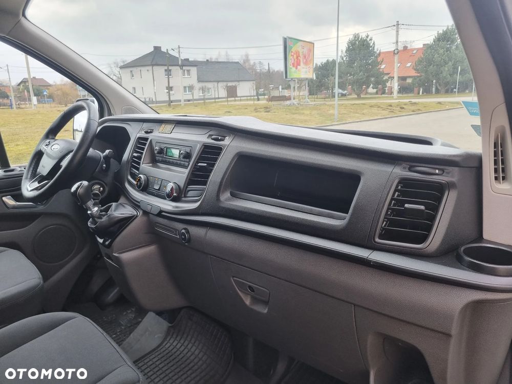 Ford Transit Custom - 9