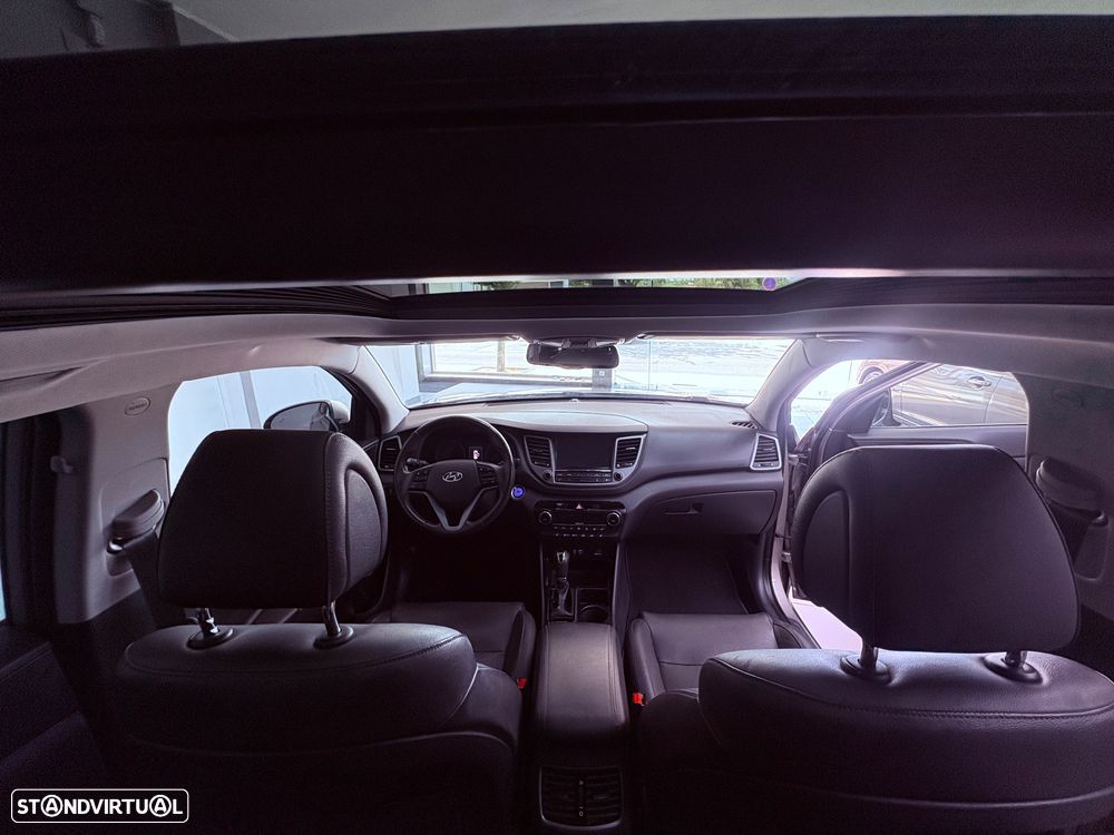 Hyundai Tucson 1.7 CRDi Premium DCT - 16