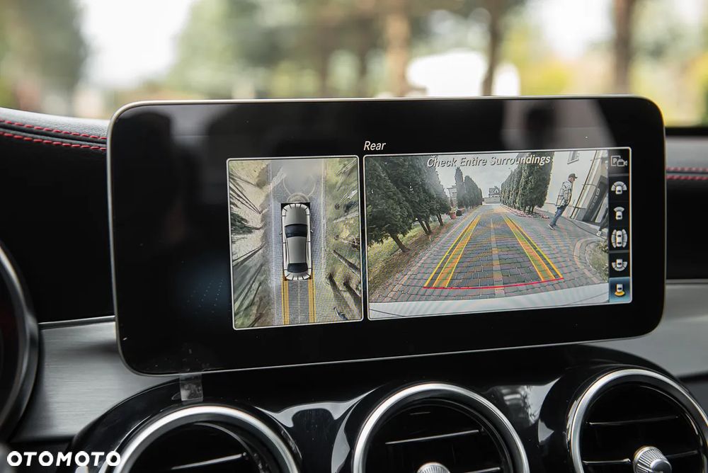 Mercedes-Benz Klasa C AMG 43 4Matic 9G-TRONIC - 25