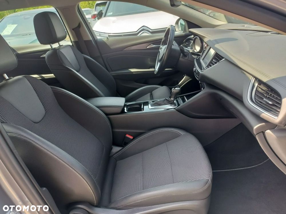 Opel Insignia - 27