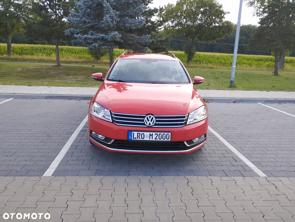 Volkswagen Passat 2.0 Blue TDI SCR Comfortline - 12