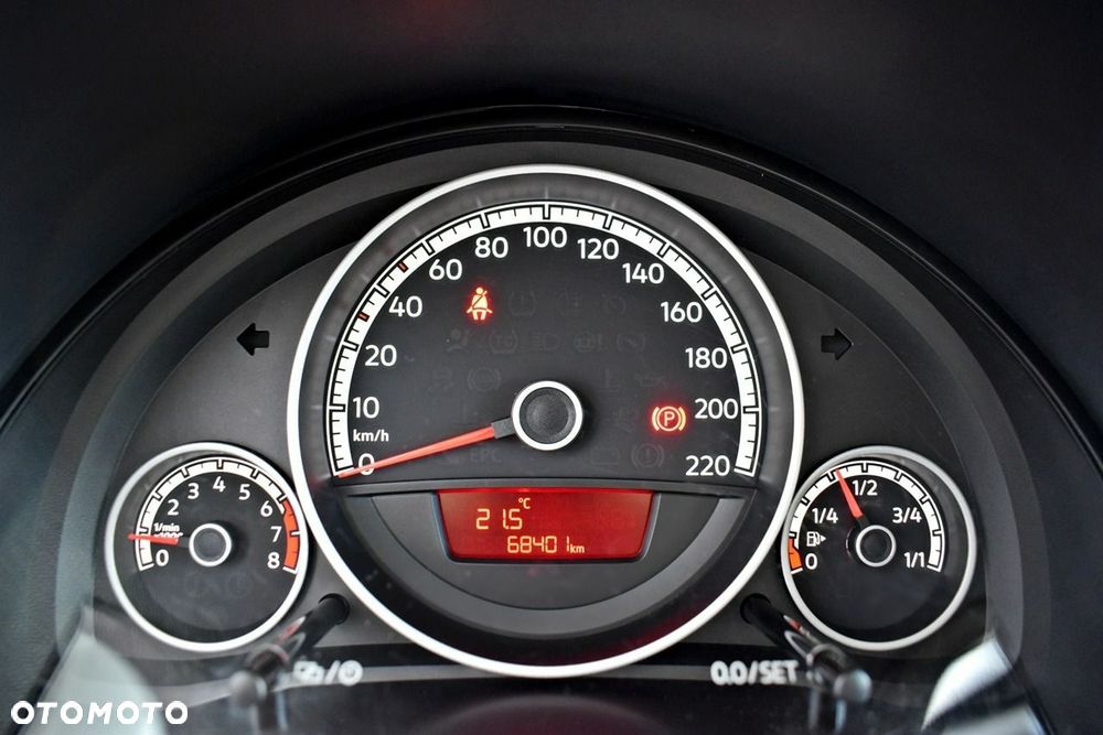 Volkswagen up! 1.0 move - 15