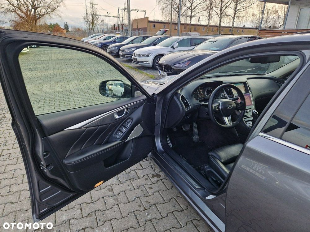 Infiniti Q50 - 26