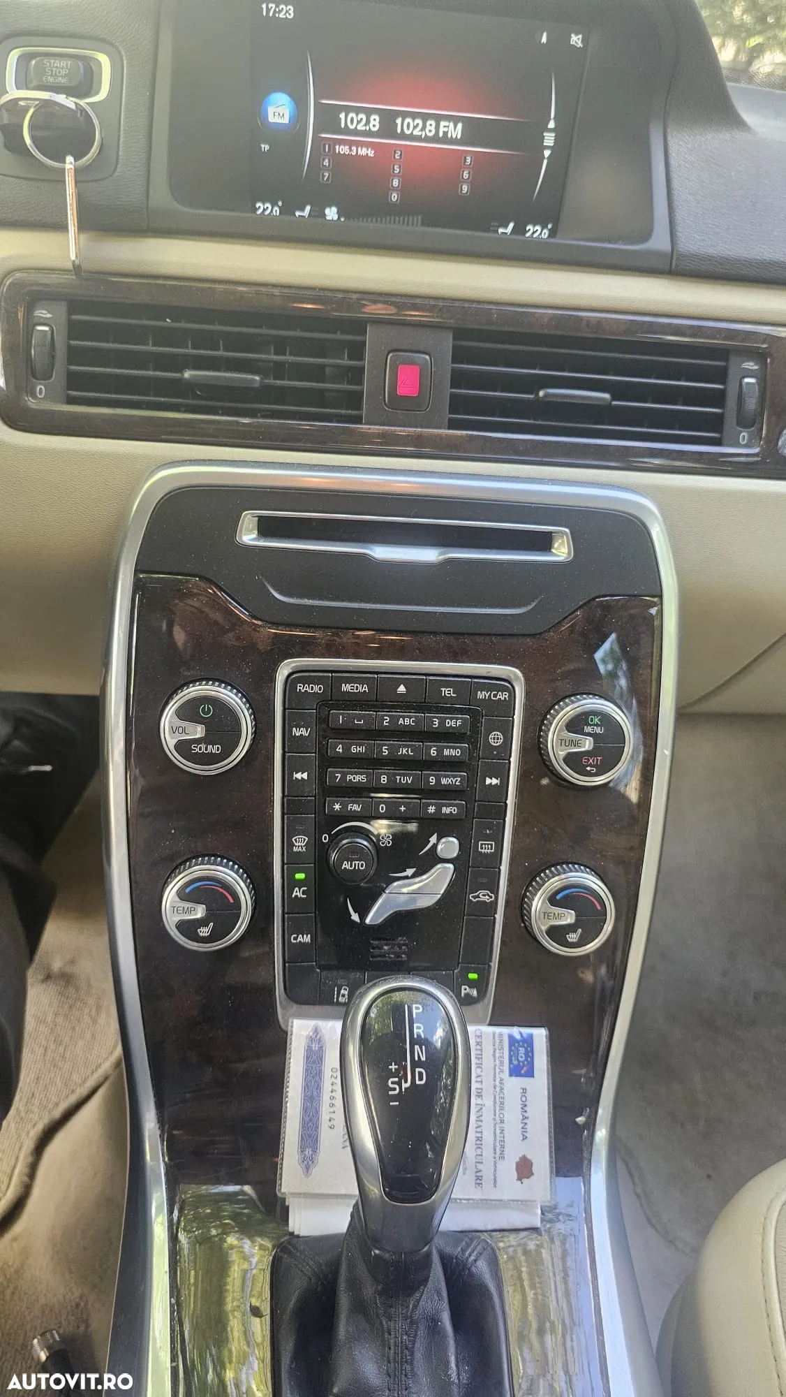 Volvo V70 DRIVe Geartronic Powershift Summum - 22