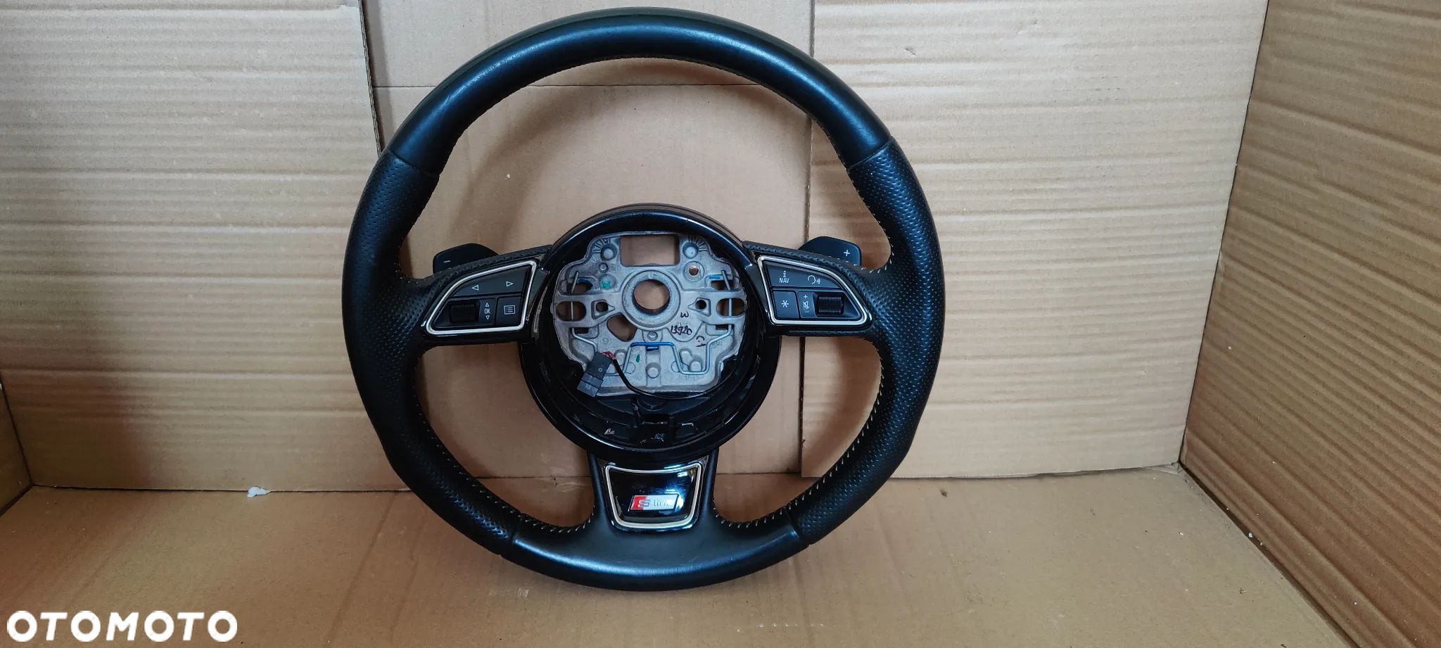 KIEROWNICA AUDI A6  A7 ŁOPATKI PODGRZEWANA SLINE 4H0124A - 1
