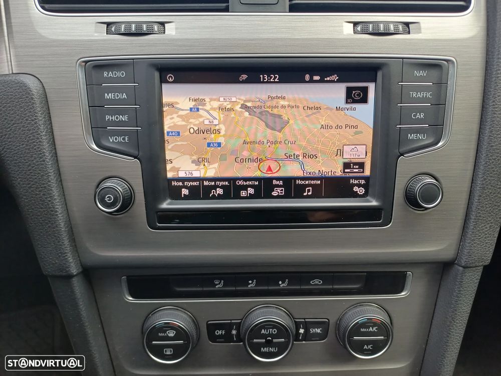 VW Golf 1.6 TDi BlueMotion Confortline - 15