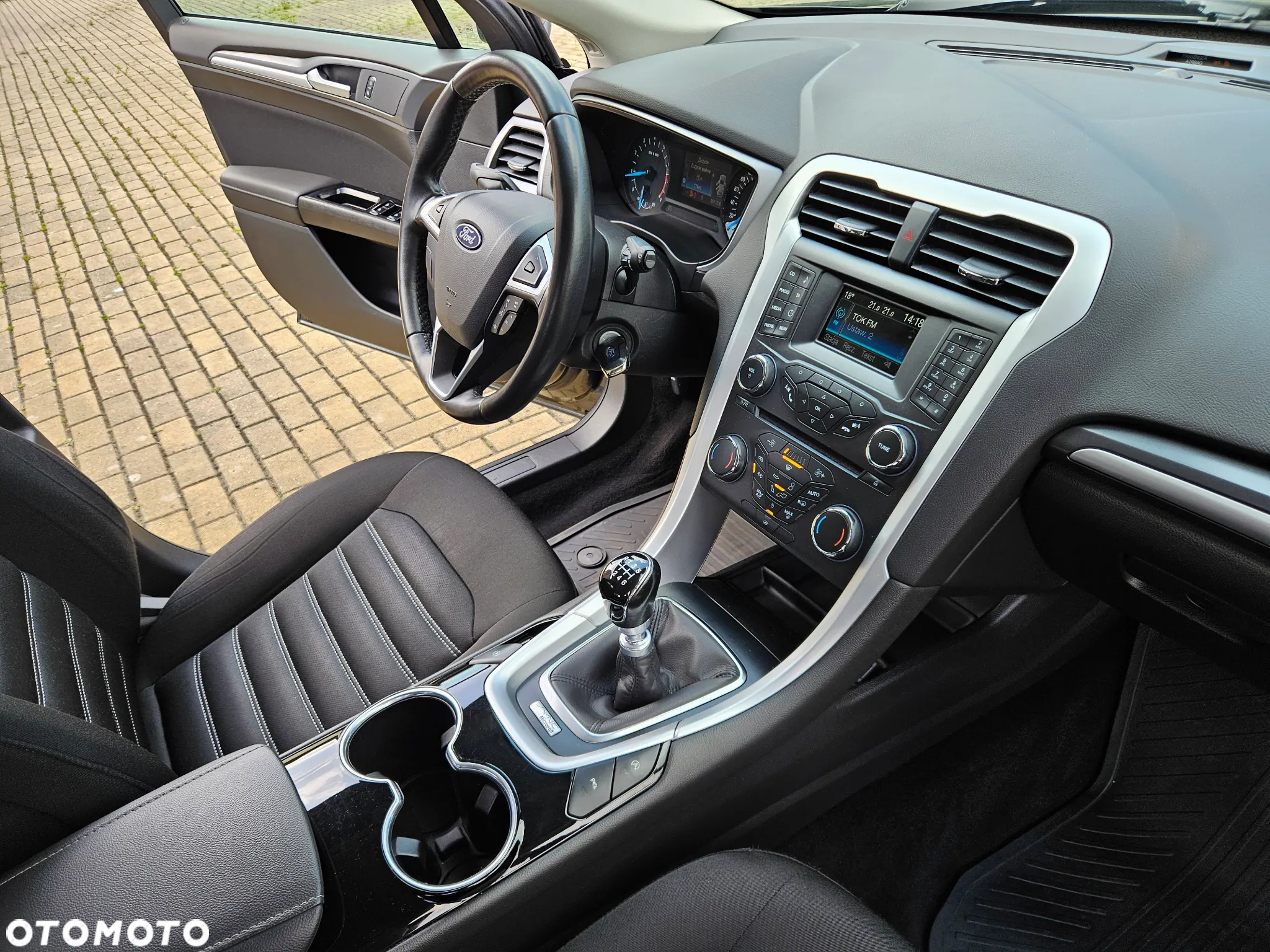 Ford Mondeo 1.5 EcoBoost Trend - 33
