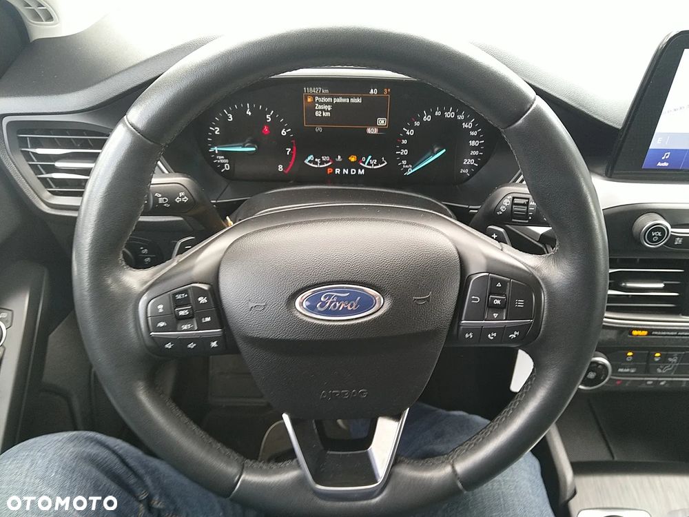 Ford Focus 1.0 EcoBoost Active Business - 22