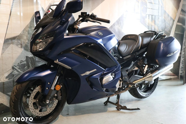 Yamaha FJR