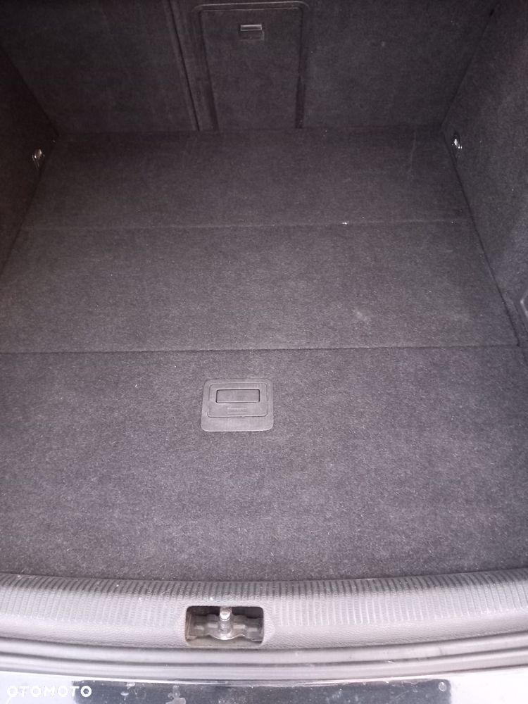 Volkswagen Passat - 5