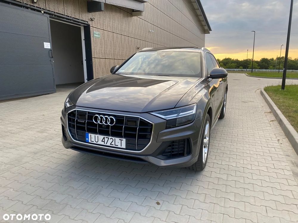 Audi Q8 55 TFSI quattro tiptronic - 1