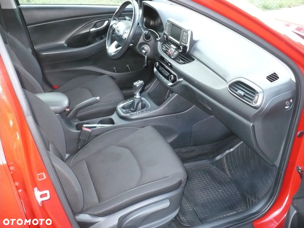 Hyundai i30 - 17