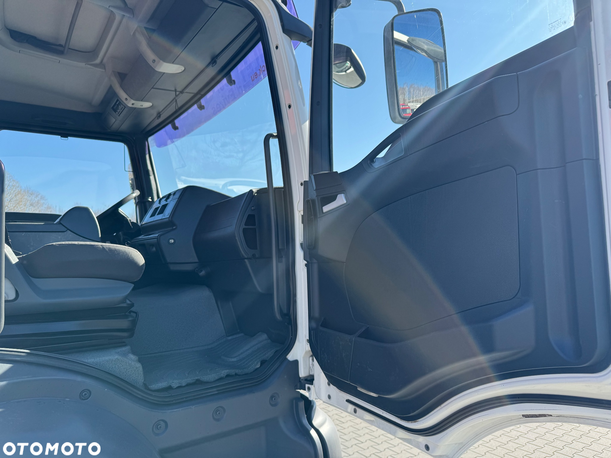 MAN TGA 28.440 6x4-4 HYDROBURTA PRZÓD NAPĘD - 27