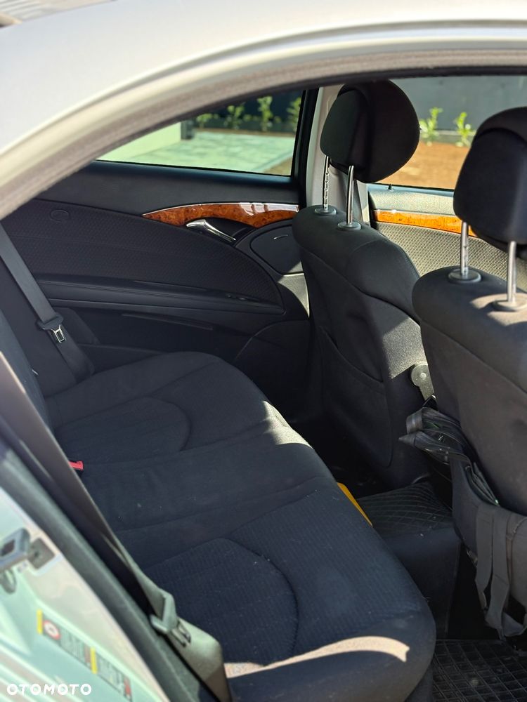 Mercedes-Benz Klasa E 320 CDI Classic - 8