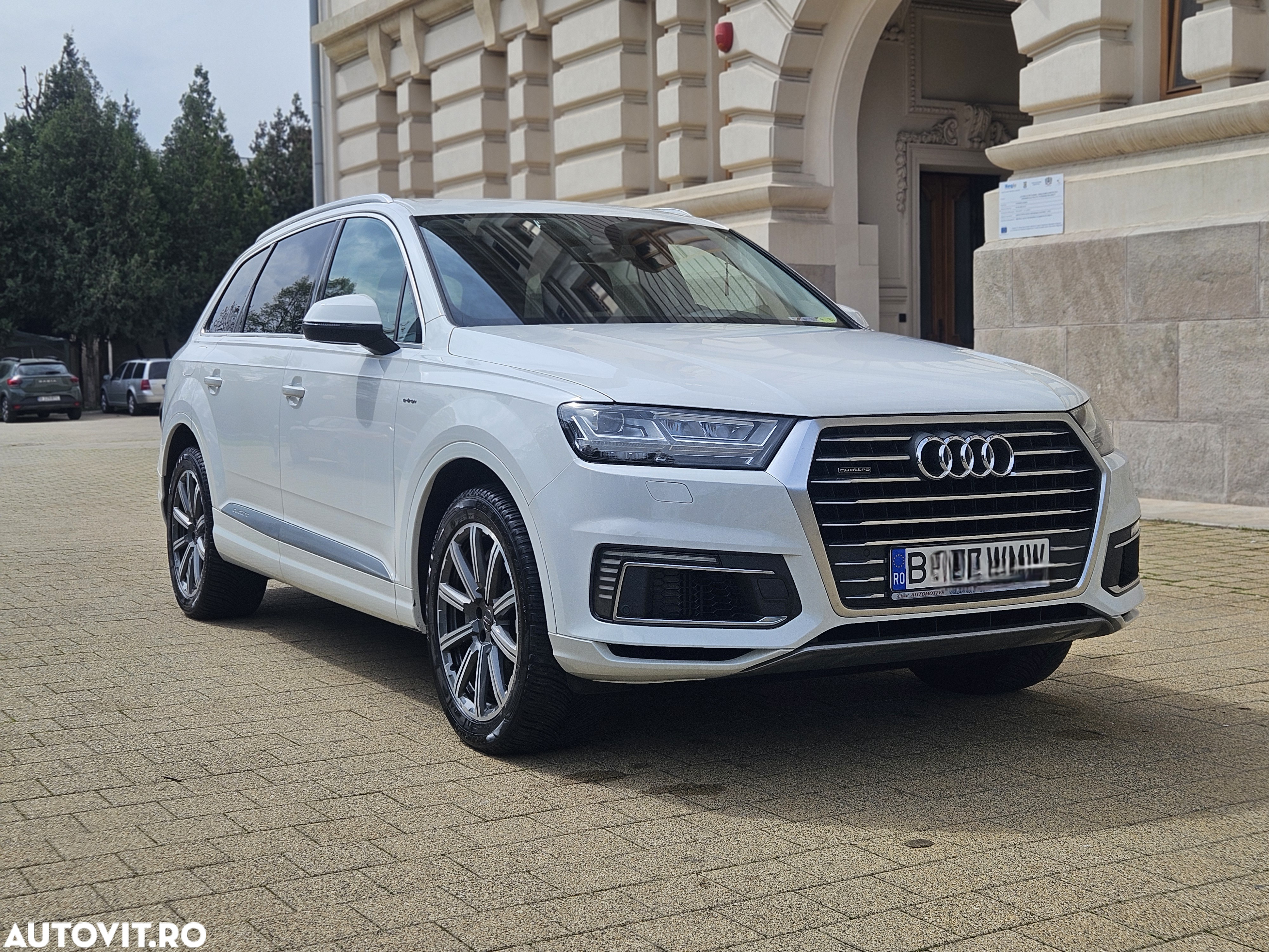 Audi Q7 - 6