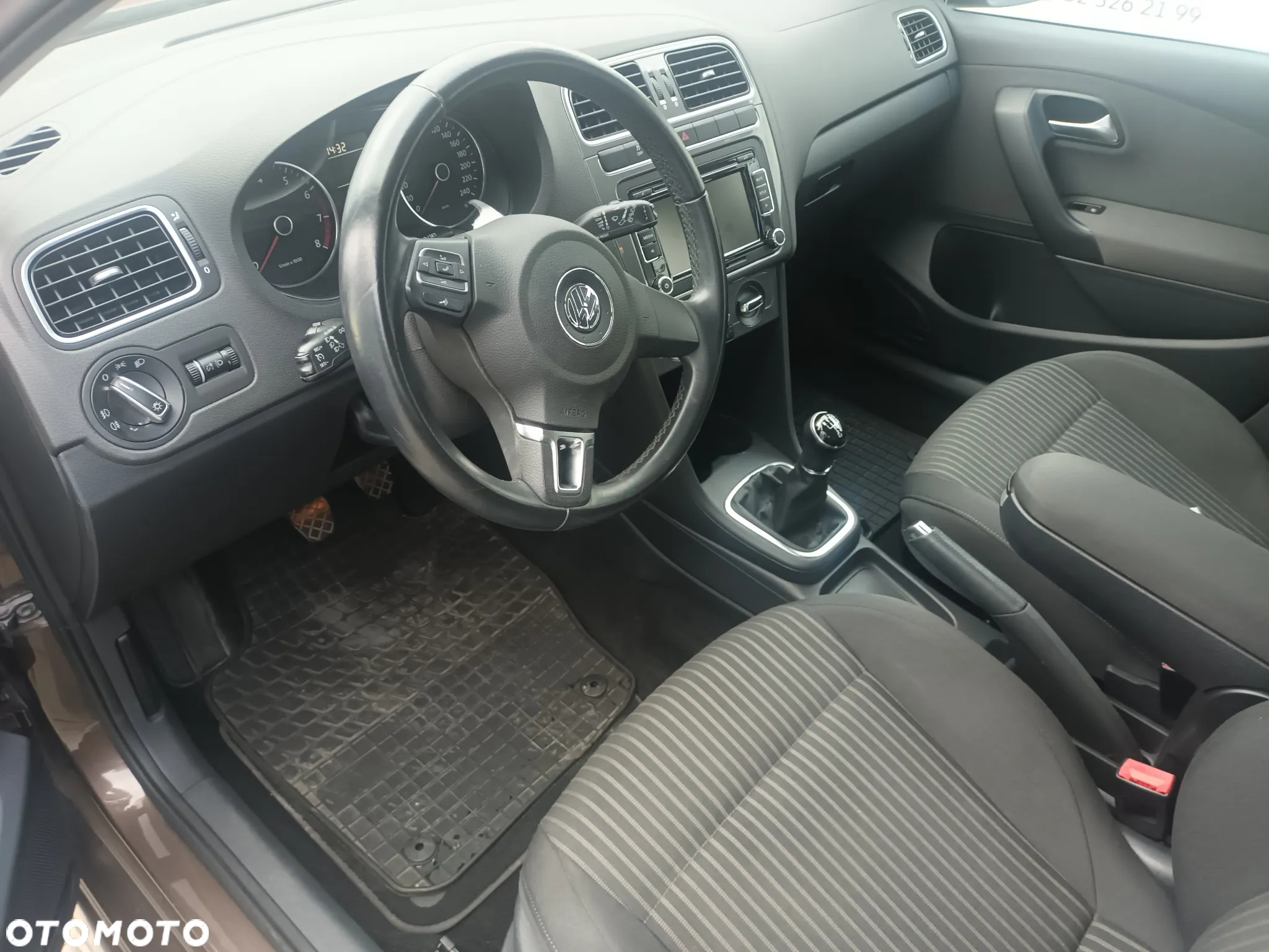 Volkswagen Polo 1.4 16V Highline Optimum - 2