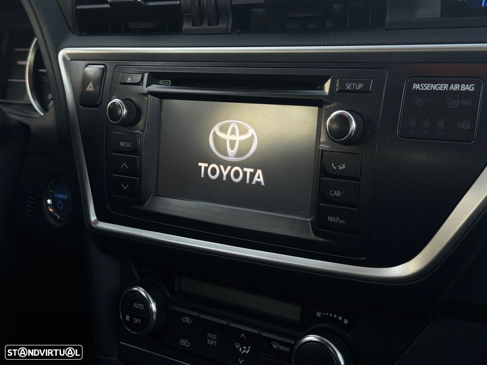 Toyota Auris Touring Sports 1.8 HSD Comfort+J17 - 26