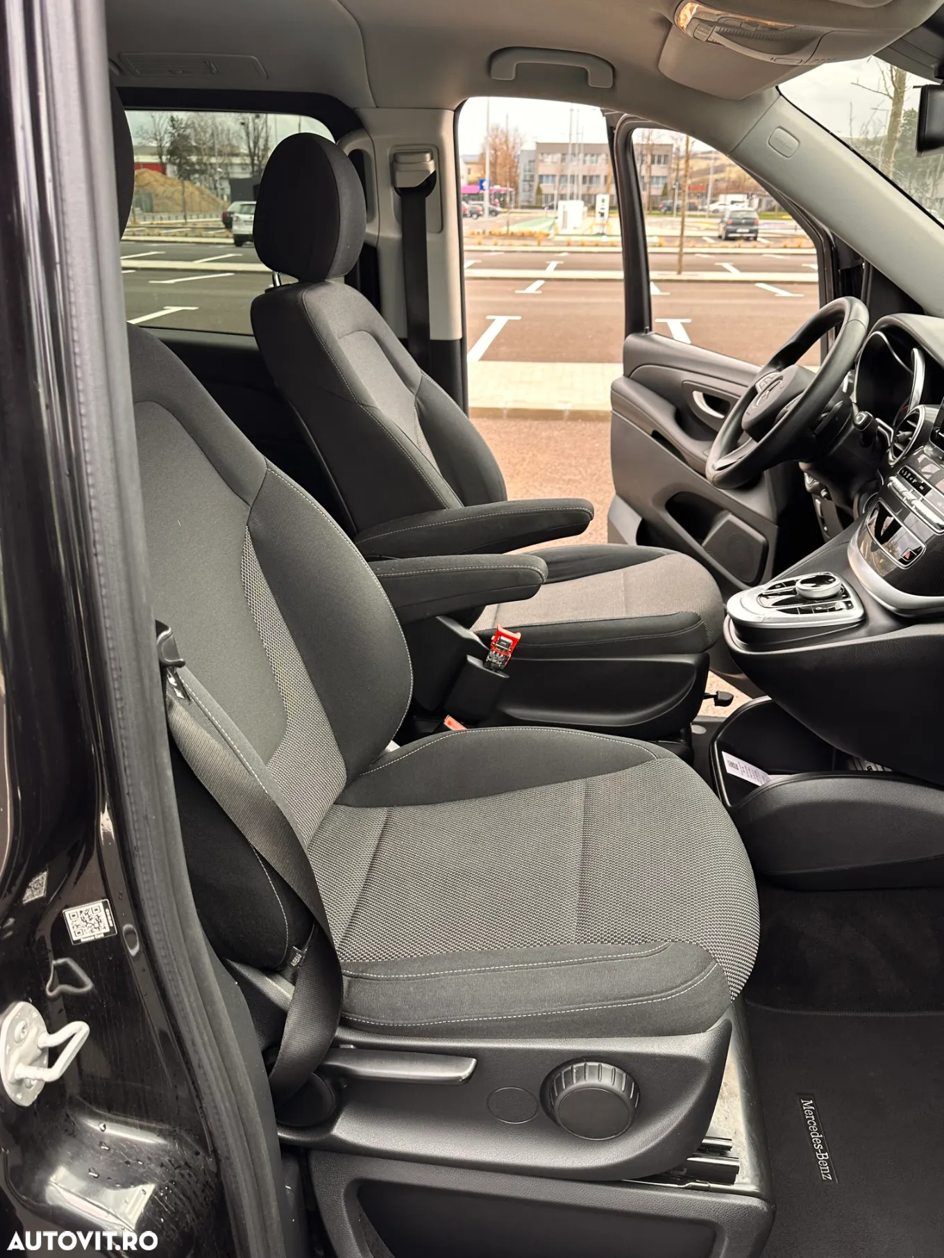 Mercedes-Benz V 220 d extralang 7G-TRONIC SCORE - 23