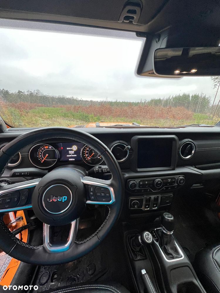 Jeep Wrangler GME 2.0 Turbo Sahara - 12