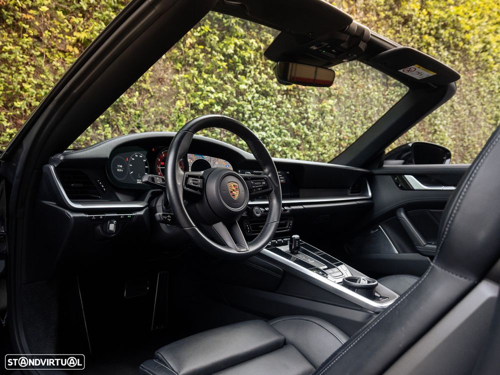 Porsche 911 (992) Turbo S PDK - 29