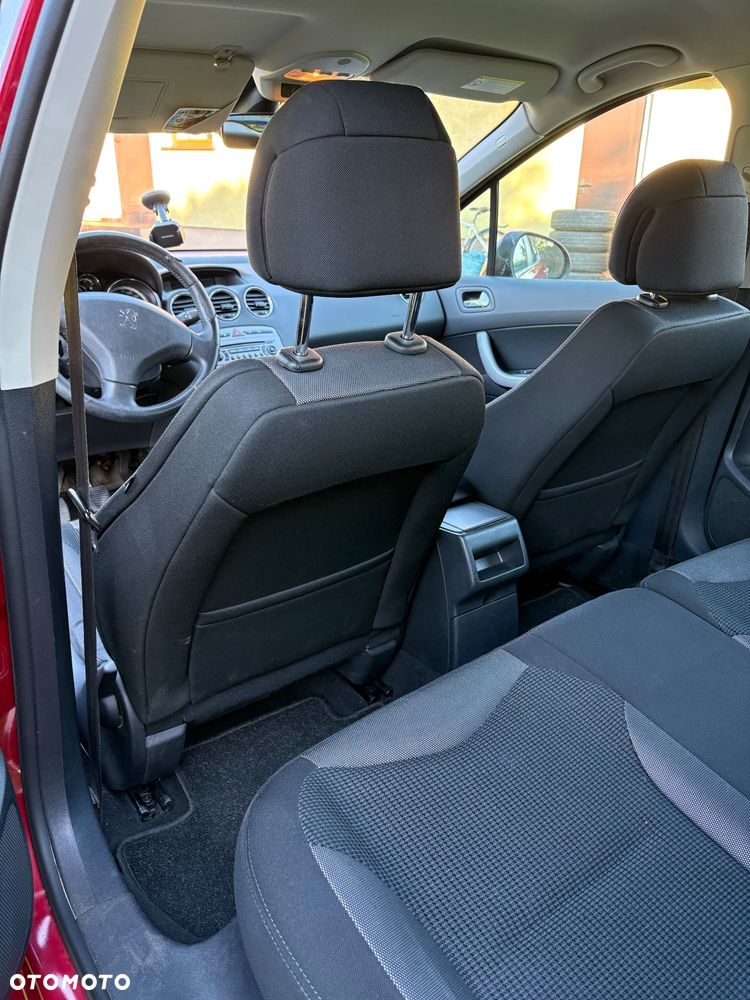 Peugeot 308 120 VTi Family - 7