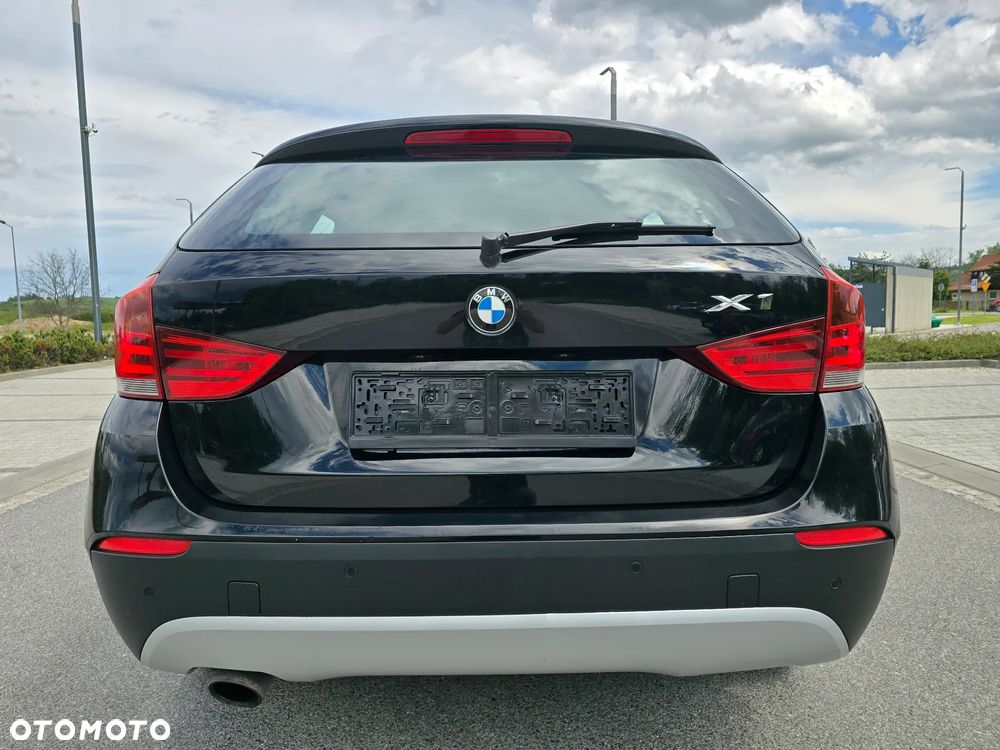 BMW X1 xDrive18d xLine - 34
