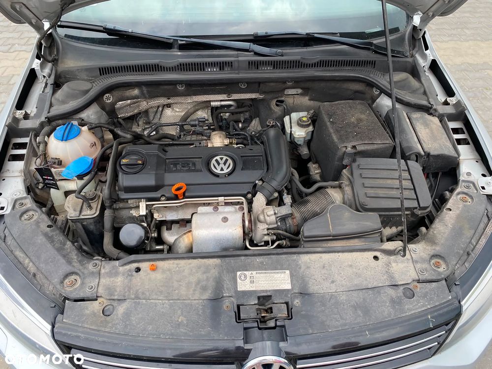 Volkswagen Jetta 1.4 TSI Comfortline - 10