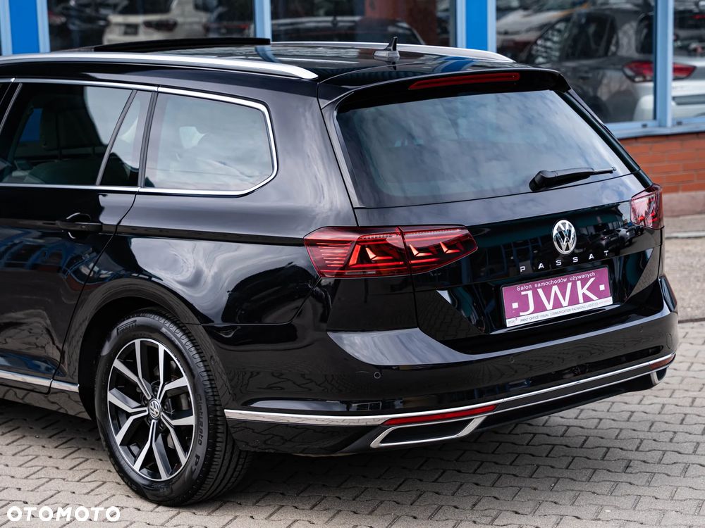 Volkswagen Passat 2.0 TSI Elegance DSG - 11