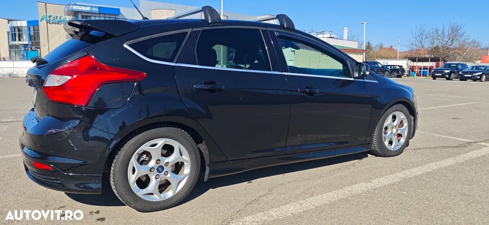 Ford Focus - 27