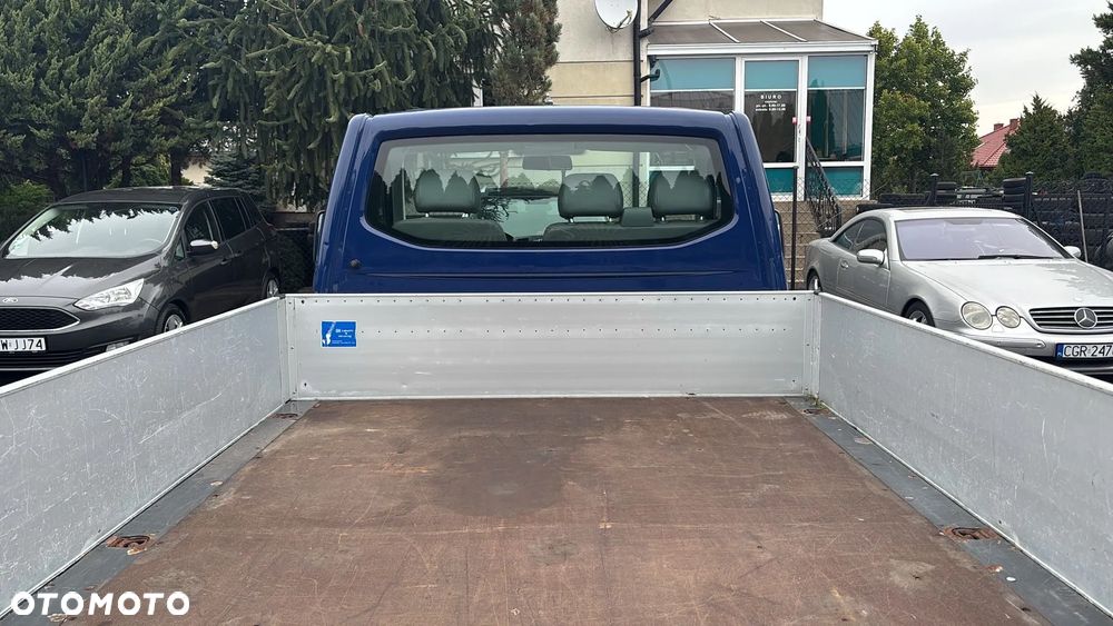 Volkswagen Transporter T5 - 6