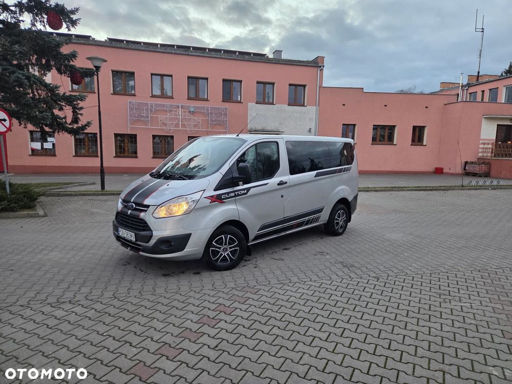 Ford Transit Custom - 8