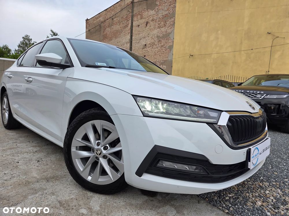 Skoda Octavia 1.5 TSI ACT Ambition - 4