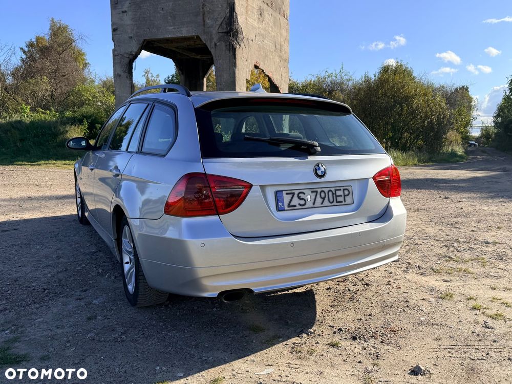 BMW Seria 3 320d - 6