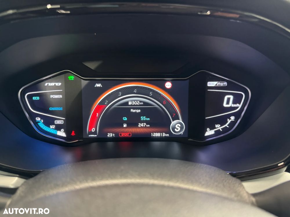Kia Niro 1.6 GDI PHEV 2WD OPF Aut. Vision - 12