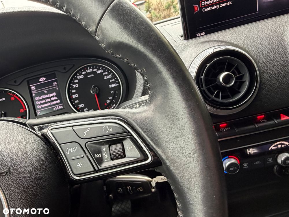 Audi A3 Limousine 30 TDI S tronic - 29